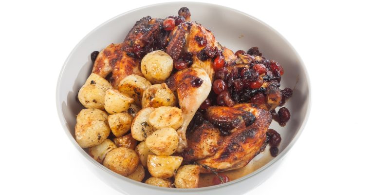 Chicken in honey and berries with baked mini potatoes
