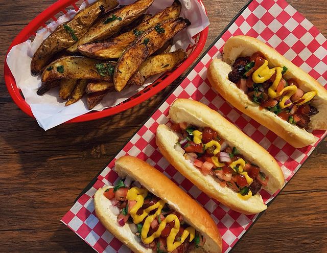 L.A Hot Dogs recipe - CookingIsLifestyle
