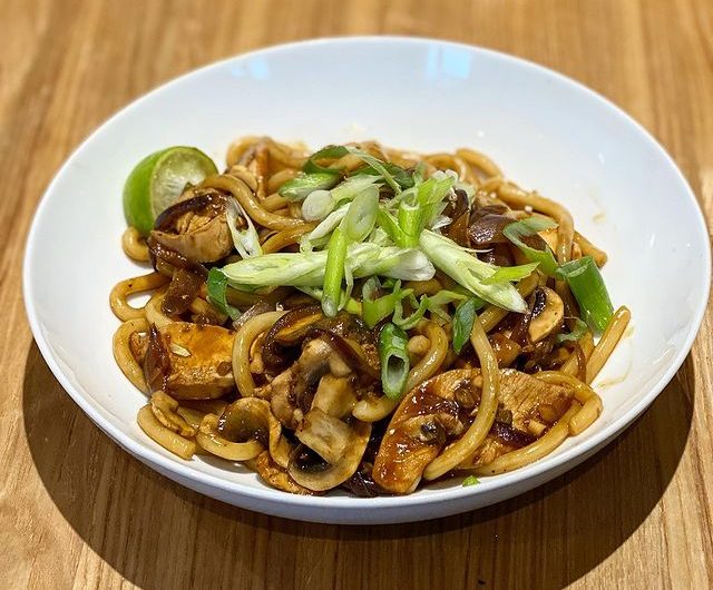 Thiccc Peanut And Ginger Chicken Noodles