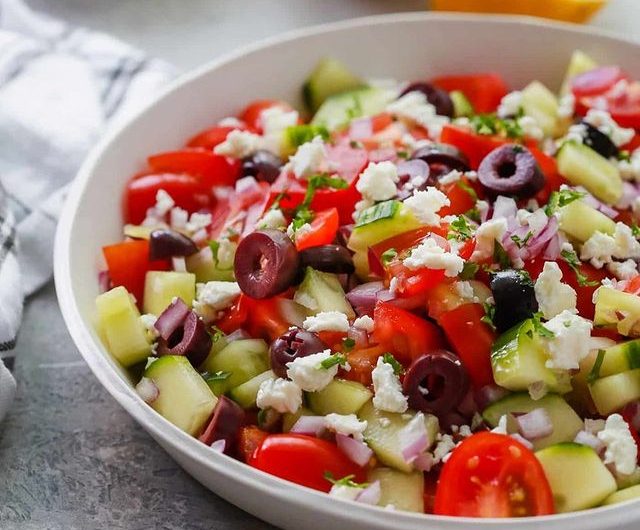 Greek Salad With Tomatoes 