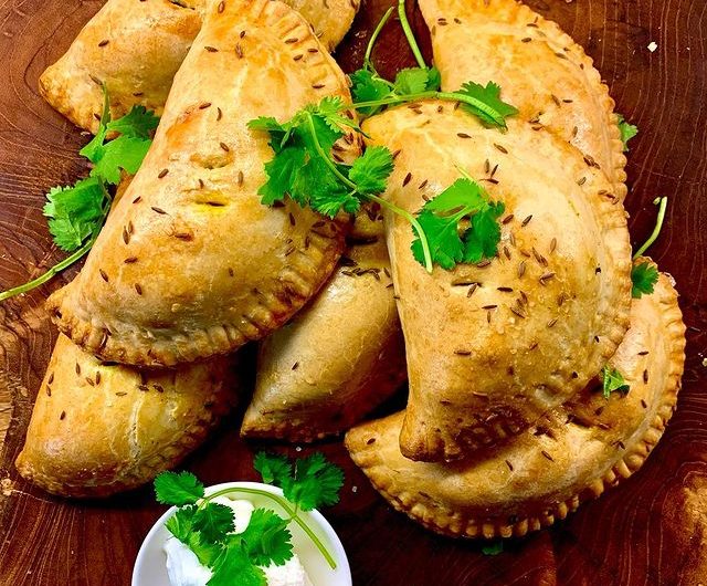 Vegetable Curry Pasties